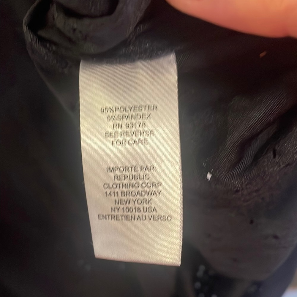 NWT Tahari Black Tee - Picture 4 of 8